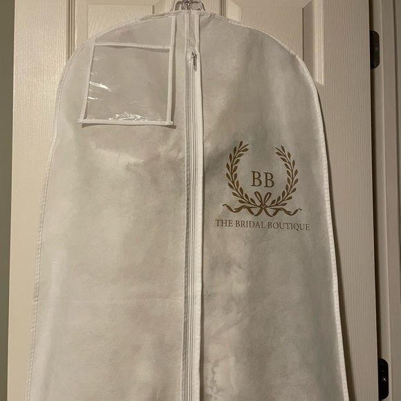 Bowie Gown by All Who Wander - Picture 4 of 10